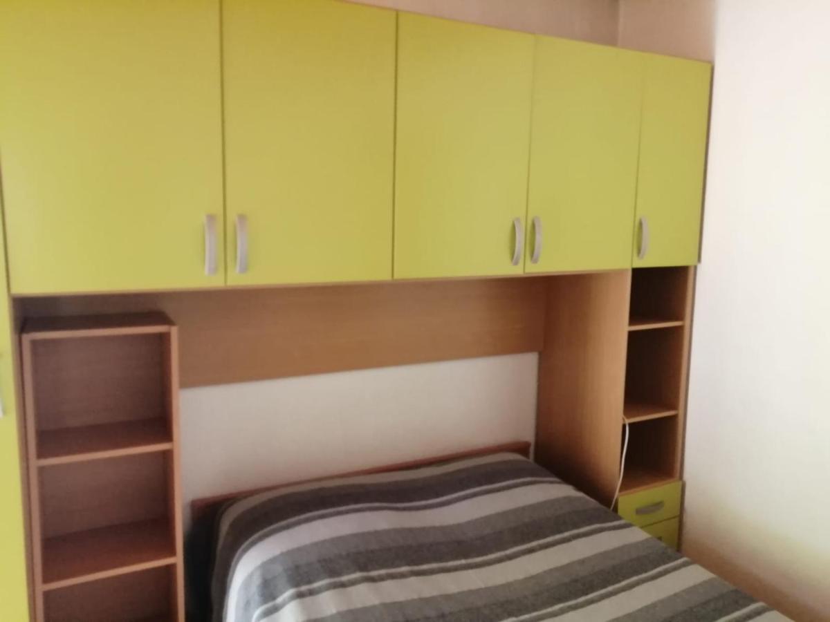 Apartmani Leko Mirjana Baska Voda Luaran gambar