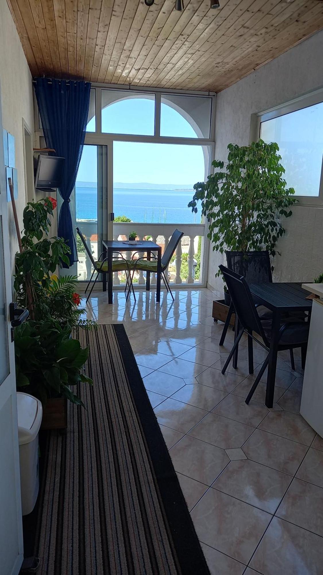 Apartmani Leko Mirjana Baska Voda Luaran gambar